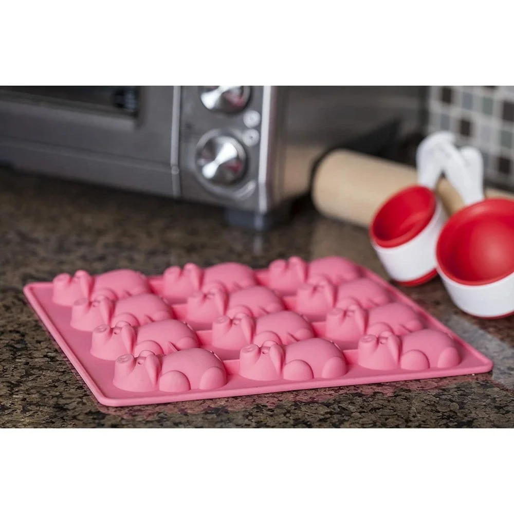 Mobi 12 Little Pink Pigs in a Blanket Silicone‎ Baking Mold NEW